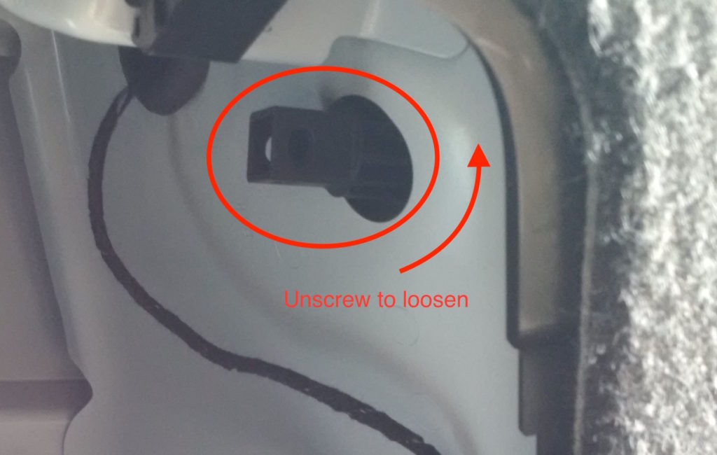 2007 audi a4 brake light bulb replacement